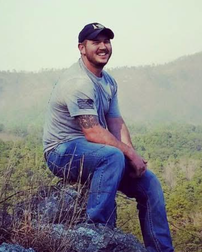 Dustin Bruce DeMoss Profile Photo