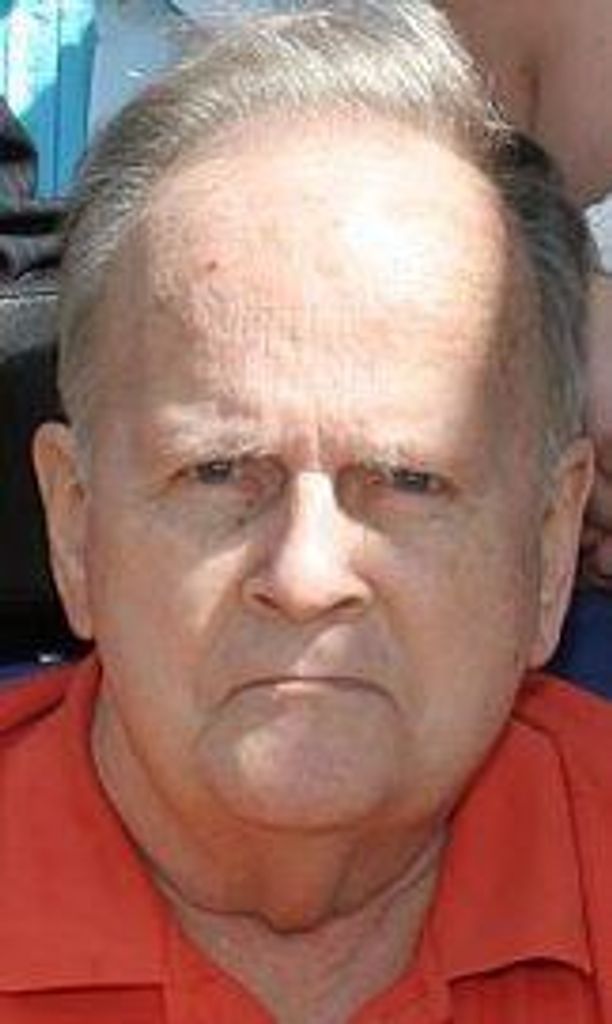 Kenneth E Hyatt
