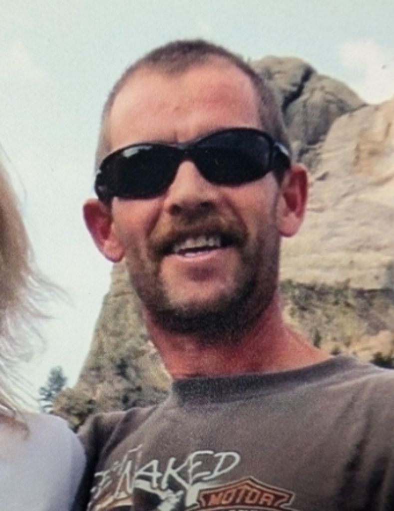 Nathan Peek Profile Photo