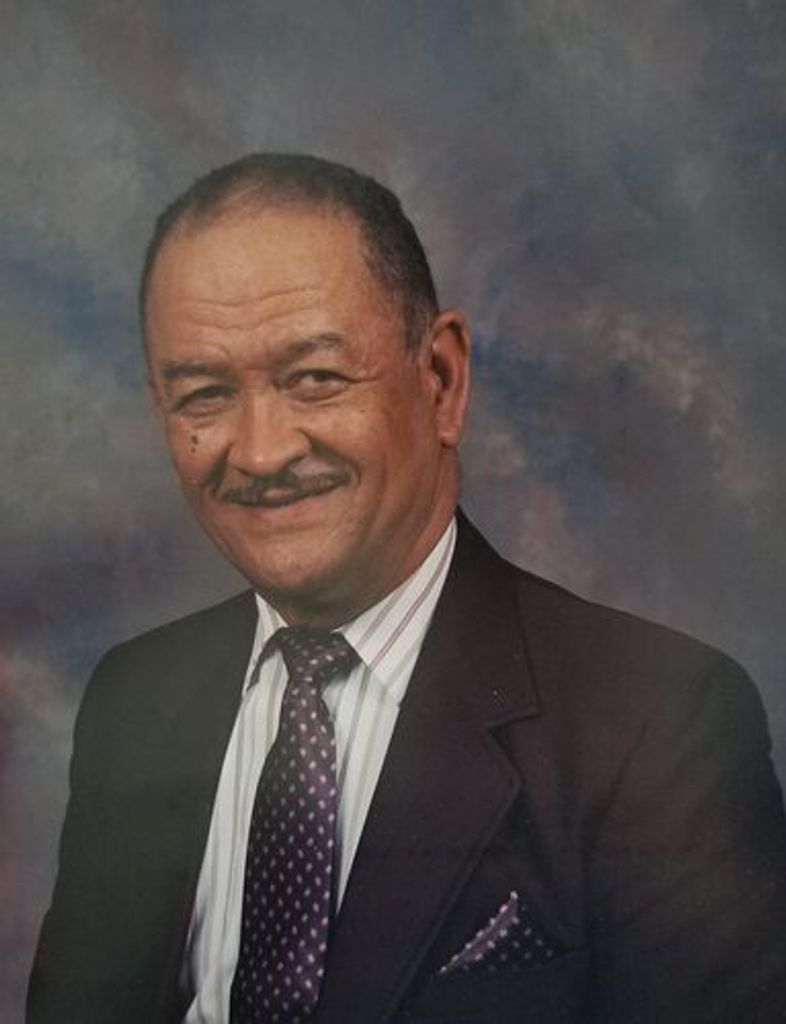 Paul Victorian Profile Photo