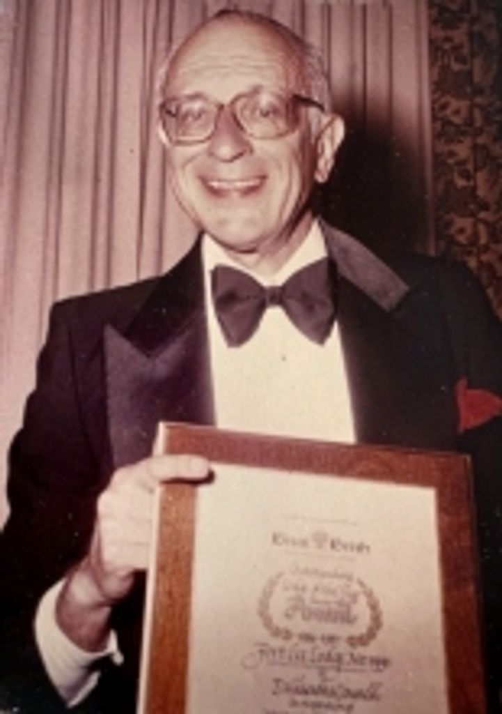 Seymour Isreal Meltzer Profile Photo