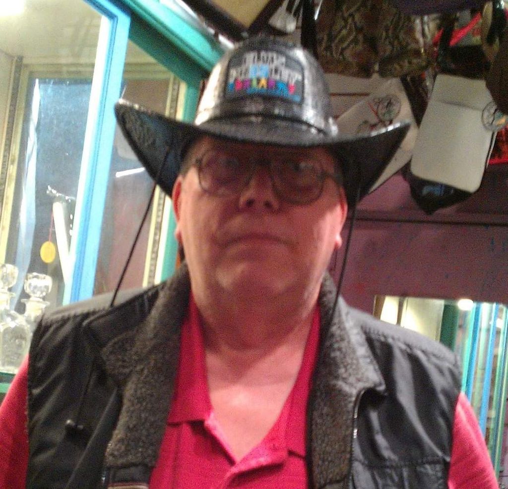 Frank Rainer Gilchrist Profile Photo