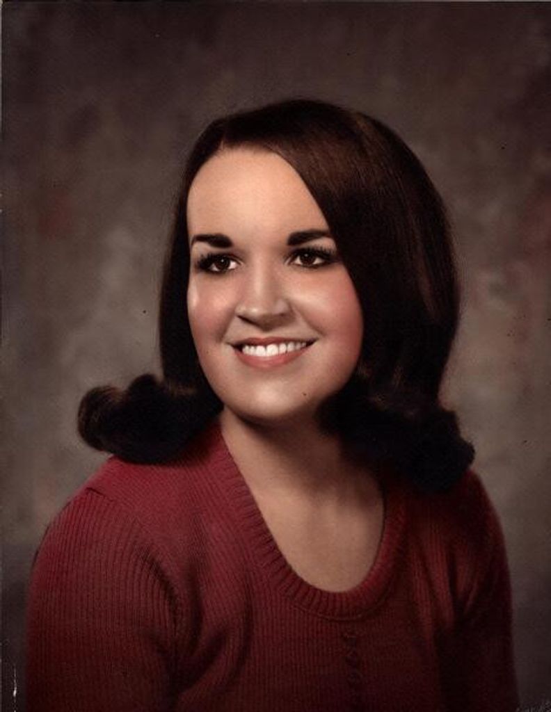 Susan "Suzy" D. (Horton)  Snyder