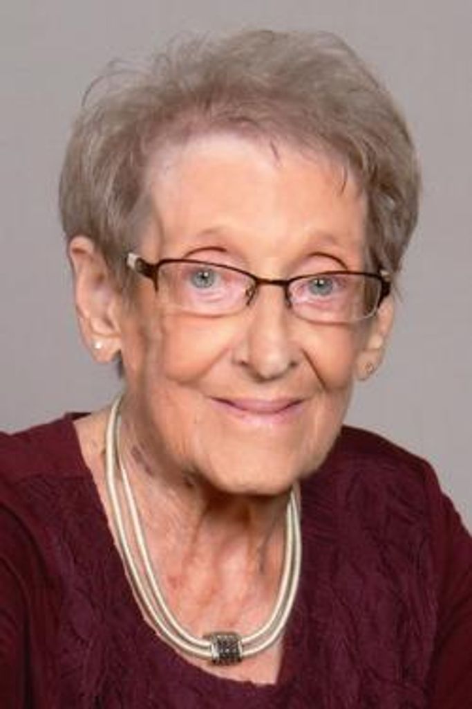 Oka Mae Dasenbrock Profile Photo