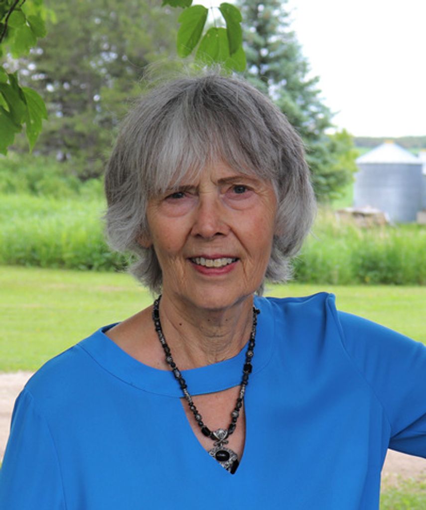 Helen Delphine Petruk Profile Photo