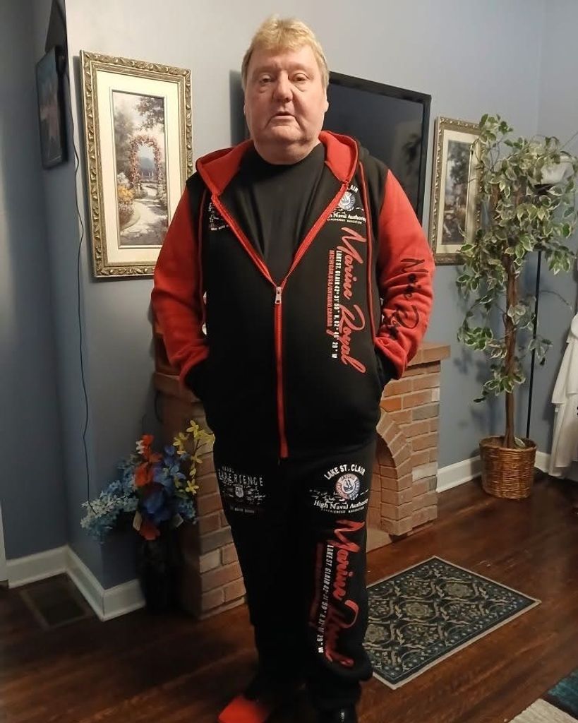 Robert Lewis Lone Profile Photo