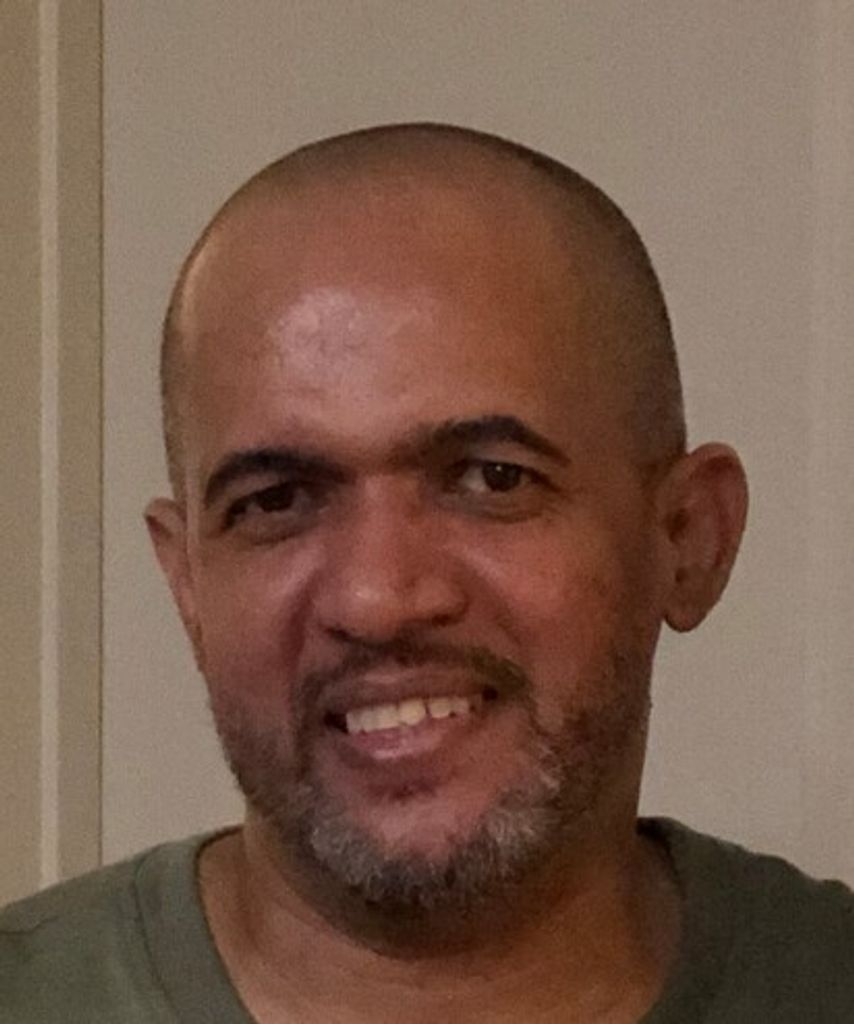 Juan Grateraux Profile Photo