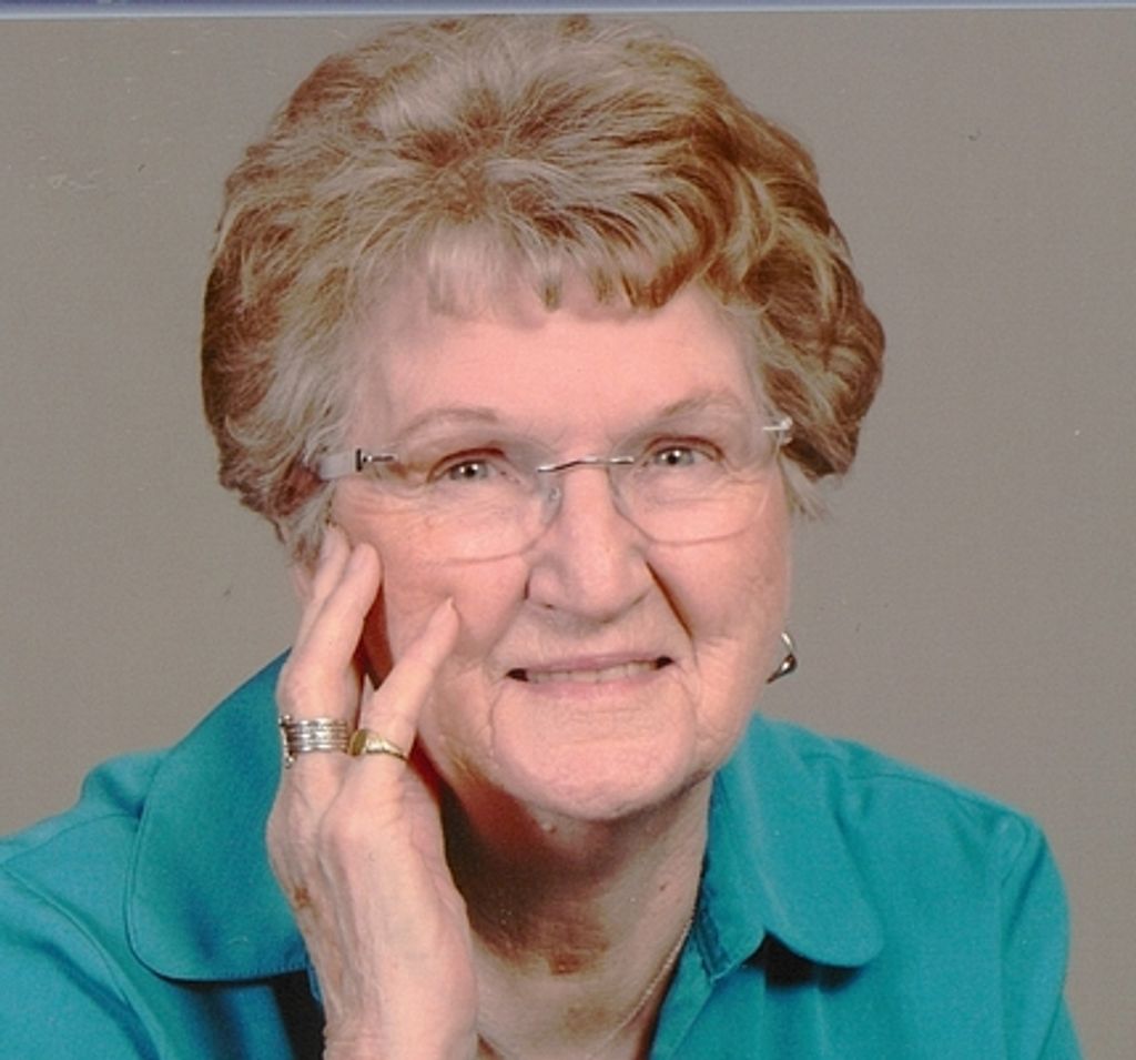 Helen Noyes Profile Photo