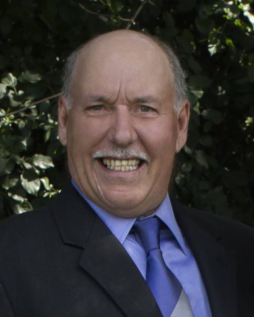 Monty Kampa Profile Photo