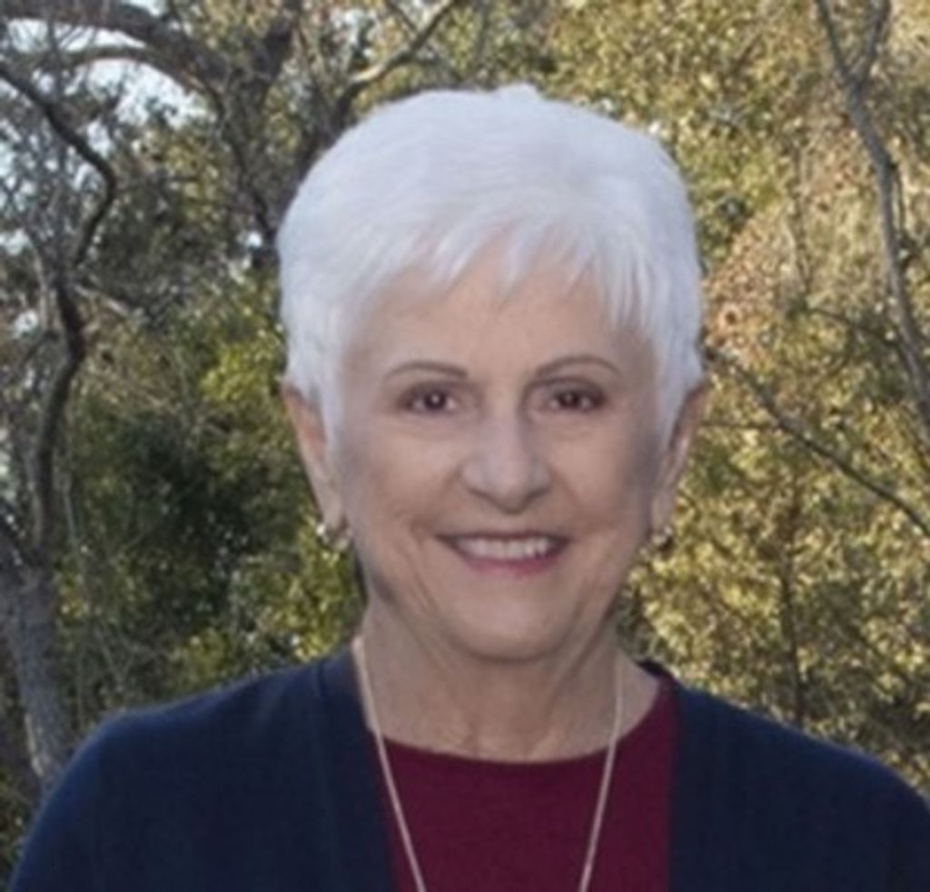 Janelle Jones Dow