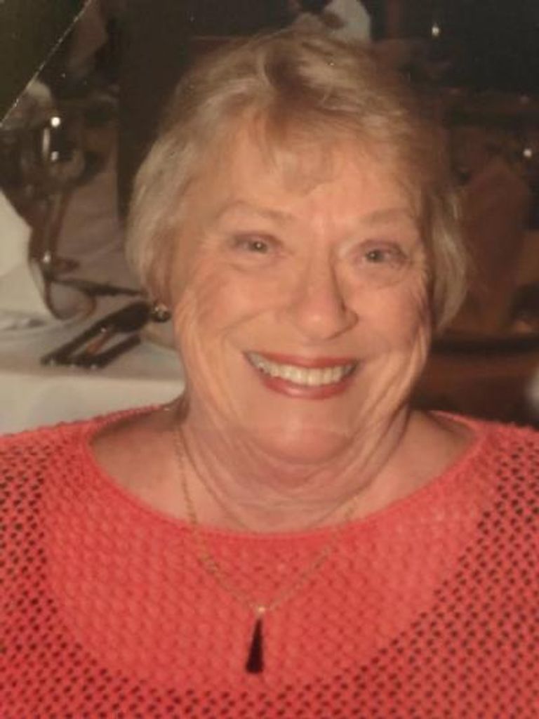 Ellen Lindstrom Profile Photo