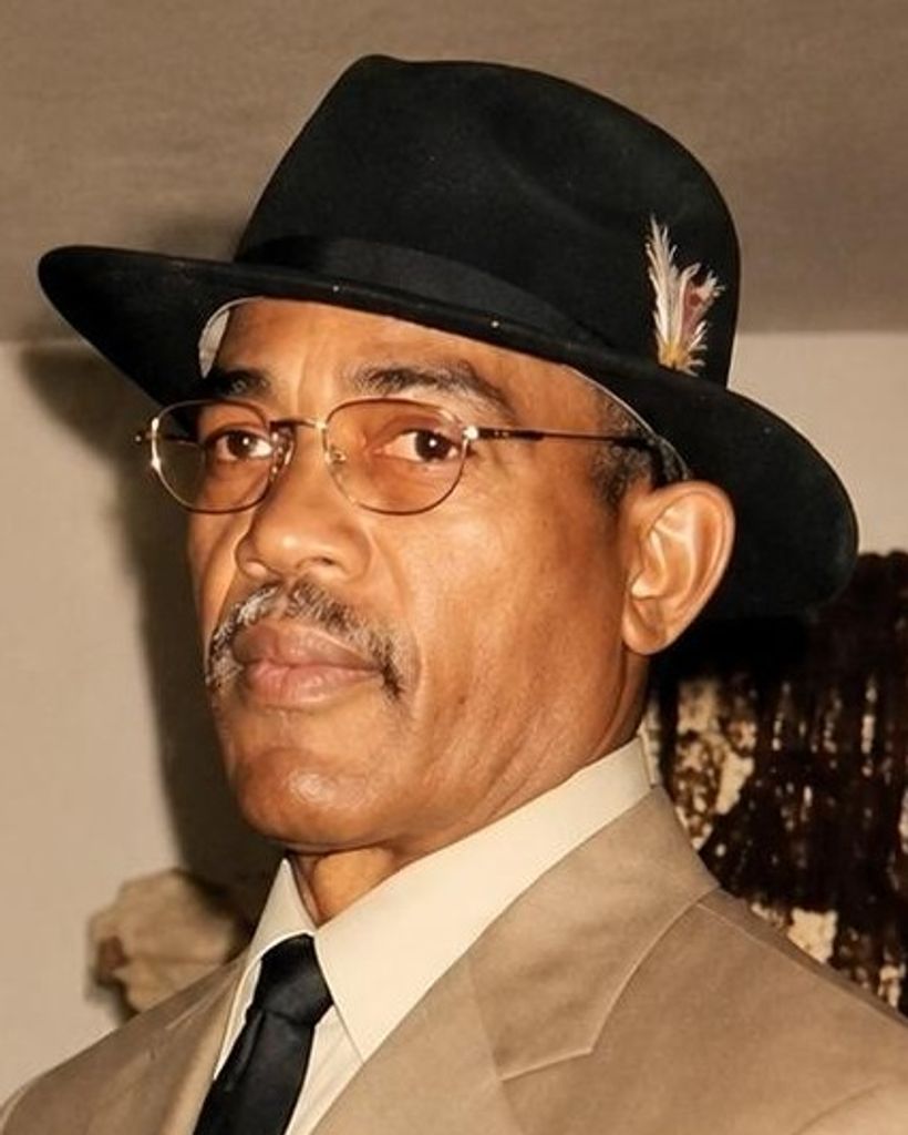 Mr. Roy Hendrix