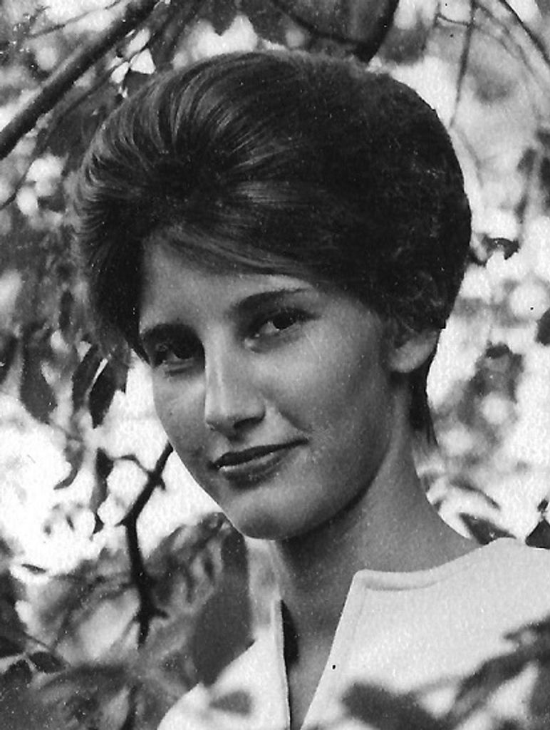 Della Blomquist