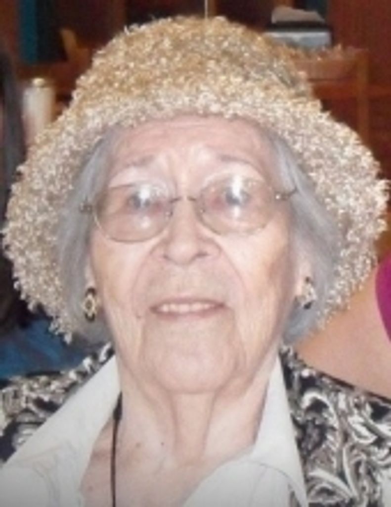 Maxine Holmes