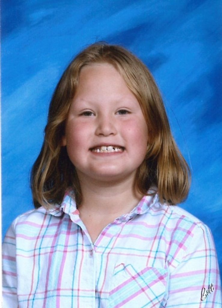 Annalyse Rose Bell Profile Photo