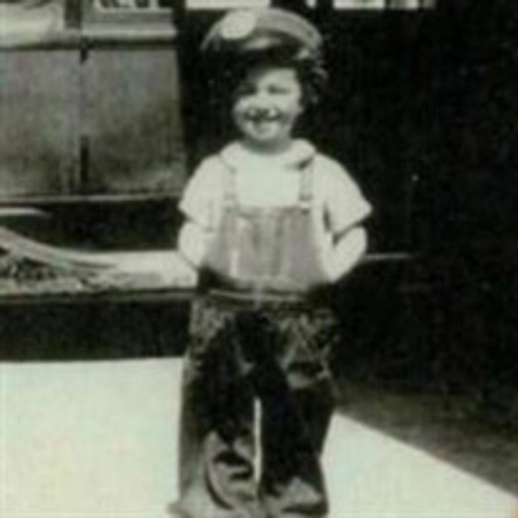 Lois M Shafranski