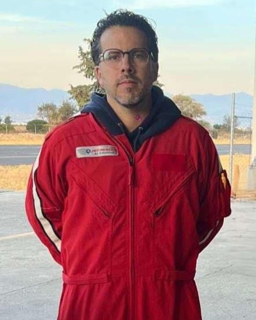 Dr. Raul Meza Arredondo & Paramedic Rodrigo Lopez Padilla.
