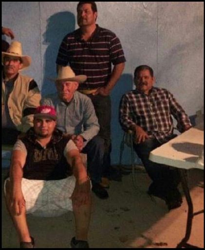 Santos Valdez Sr. photo gallery thumbnail 71 of 151