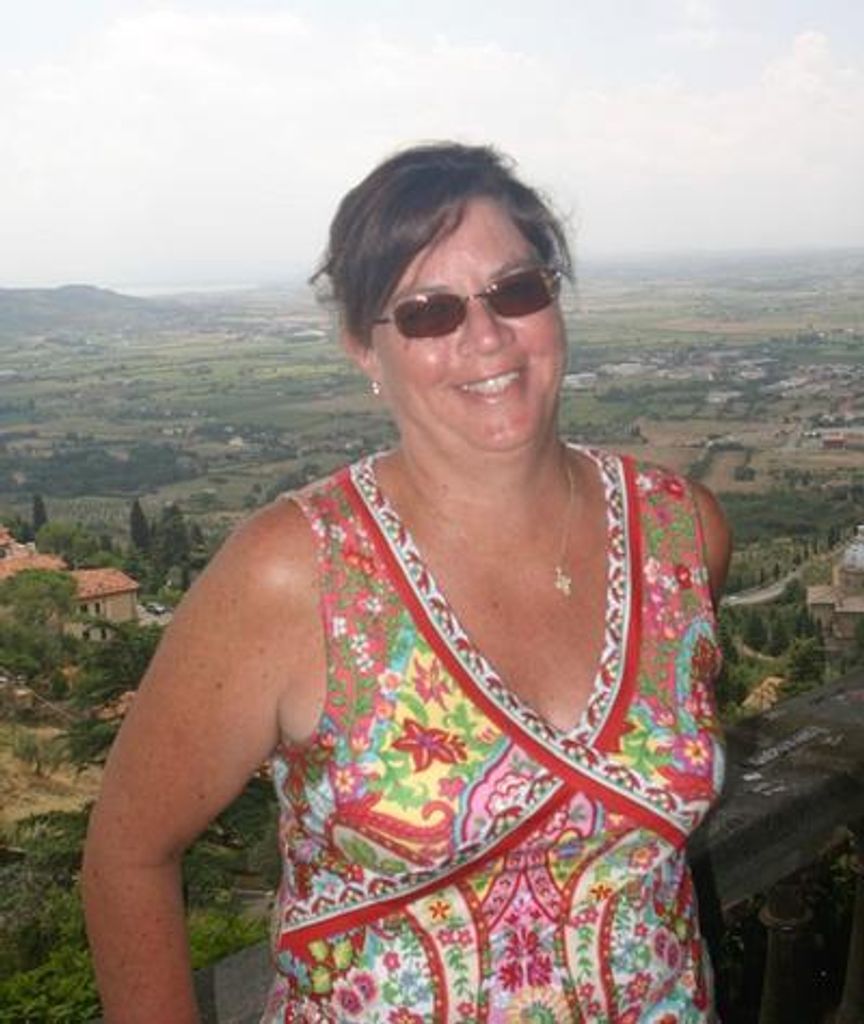 Bernadette Mckenna Profile Photo