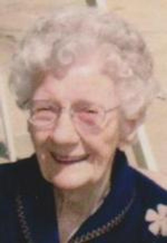 Mae Hoffer Profile Photo