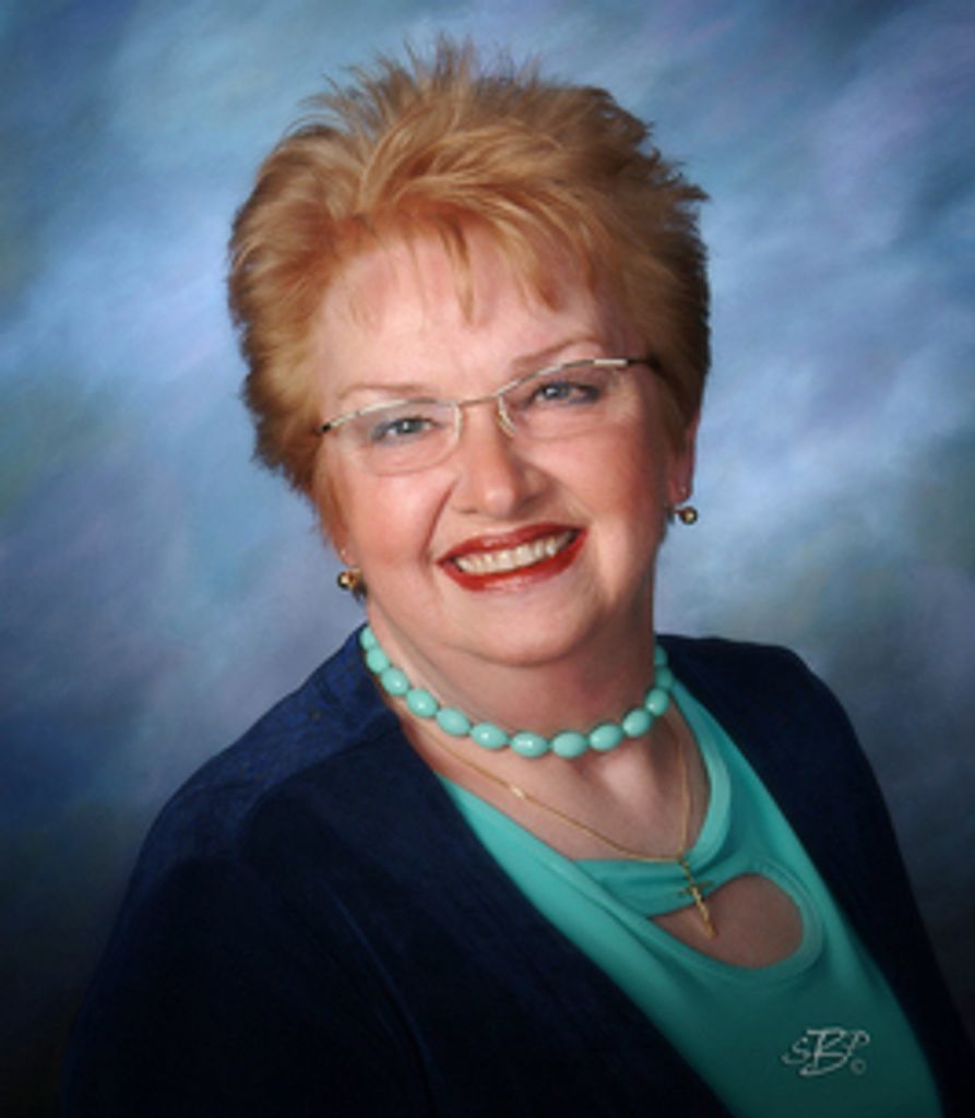 Maxine Stanton Profile Photo