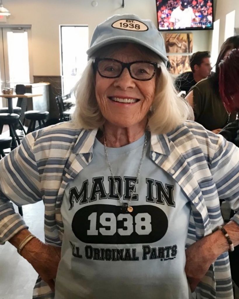 Carol Lee Hedrick Profile Photo