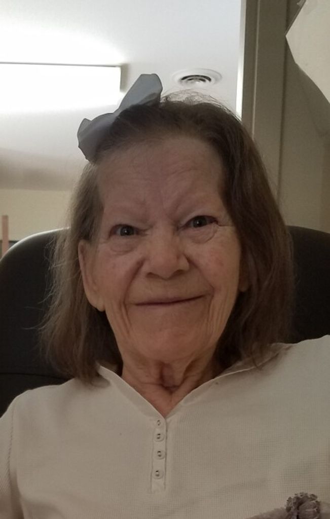 Nellie L. (Paul)  Sandells Profile Photo