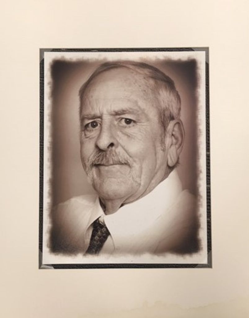 Robert "Mike" "Bulldawg" Dyal Profile Photo