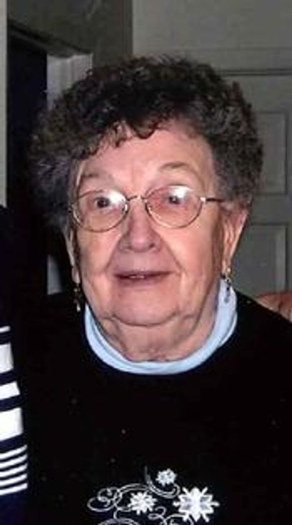 Lucy Lillian Gullickson