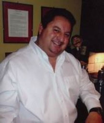 Derek James Vye Profile Photo