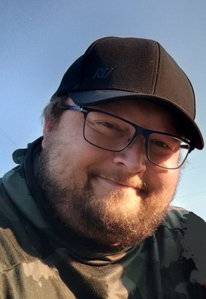 Shawn Elliot Hannine Profile Photo