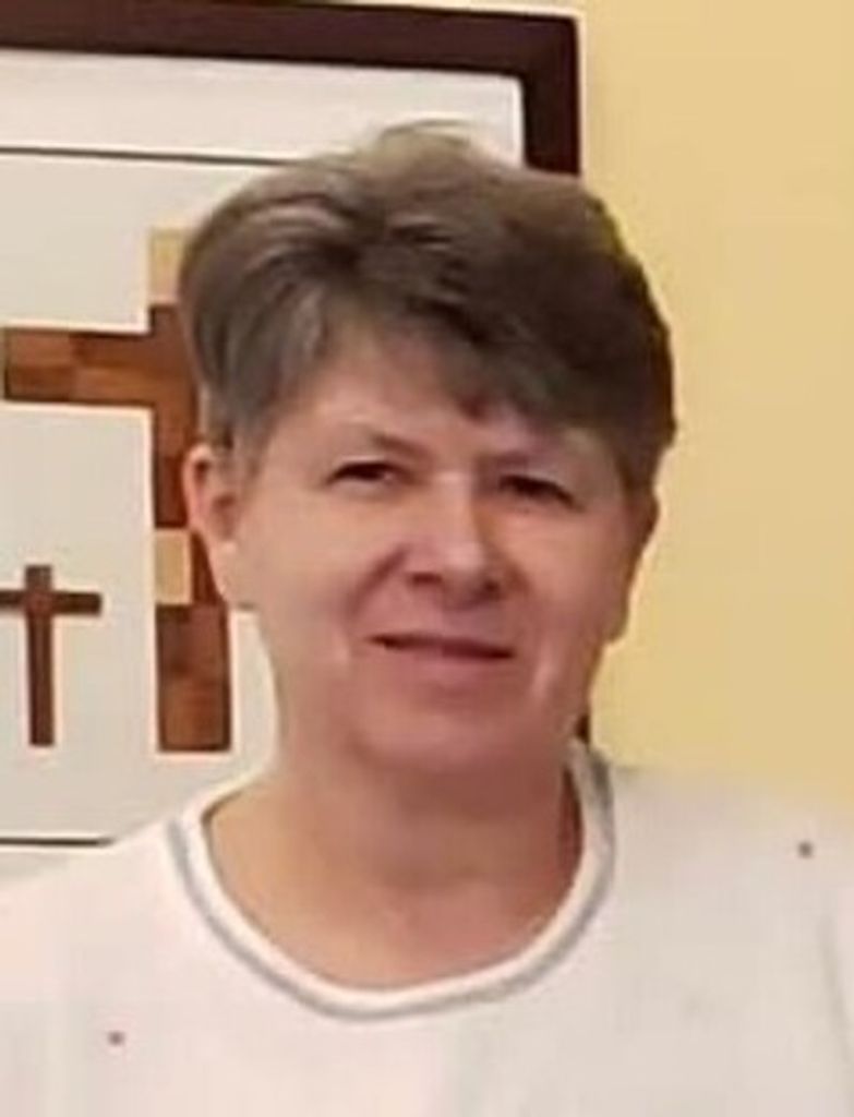 Sandra "Sandy" L. Arnold