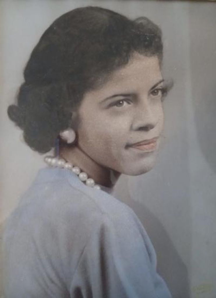 Quintheta Lucinia Lowery Profile Photo