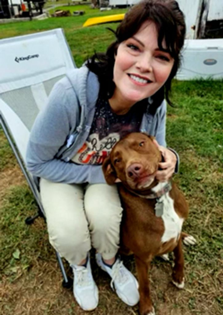 Alicia Ann Featherstone Profile Photo