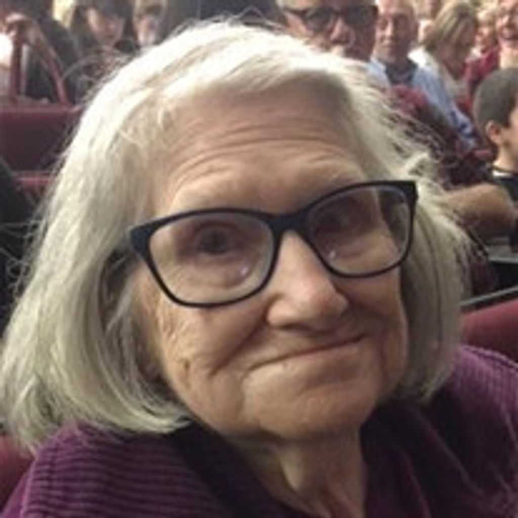 Maxine Noble