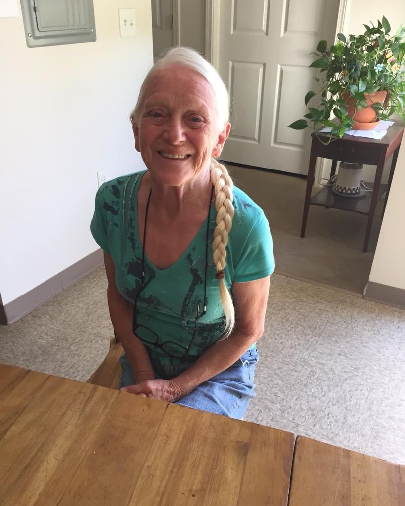 Sara Diane Thompson Profile Photo