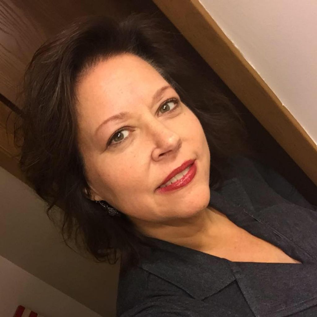 Lisa Michel Hannes