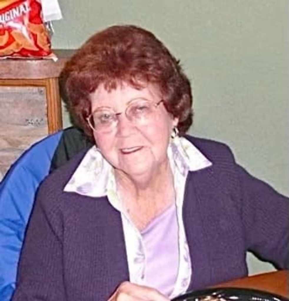 Vera Eileen Lundquist