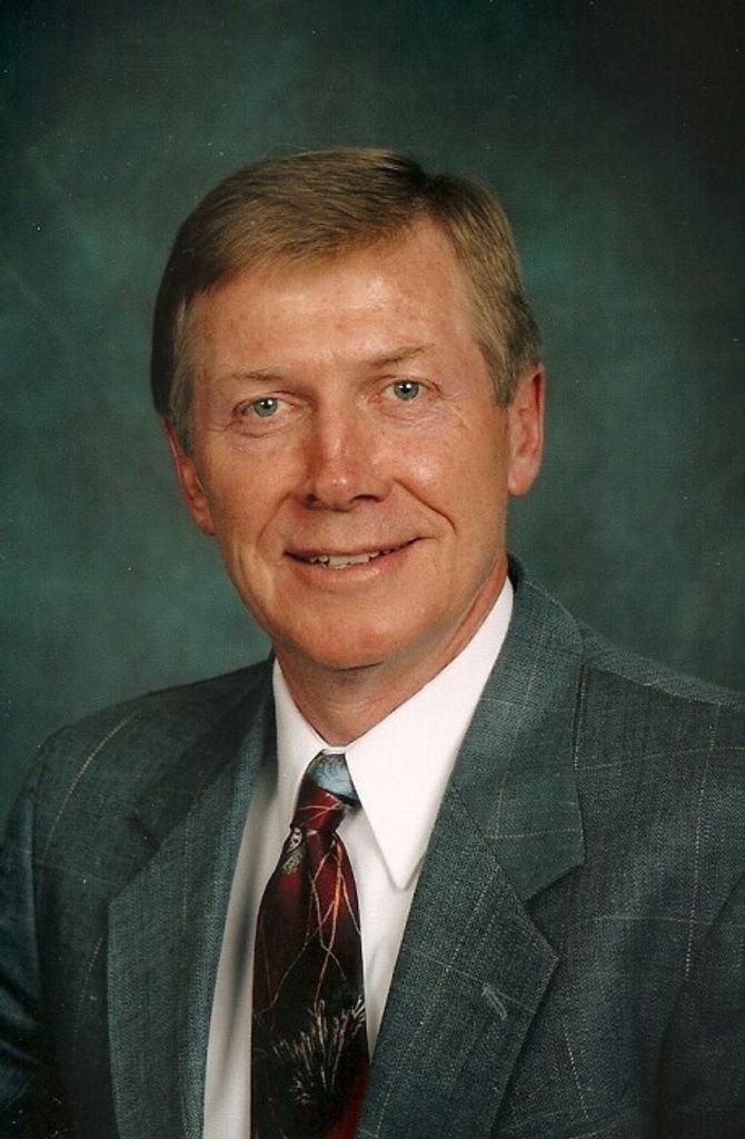 Robert "Bob" Manning Profile Photo