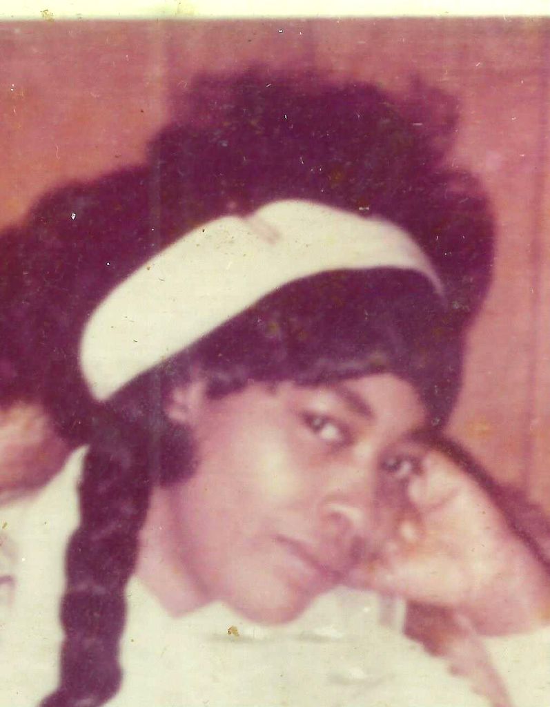 Maxine (Mcclinton)  Ritter