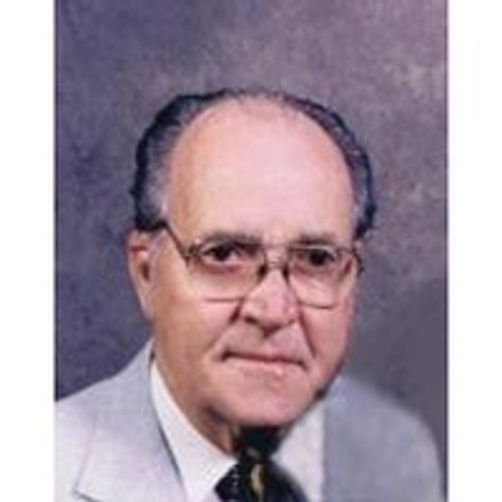 Paul Johnson Frisbie (Plainview)