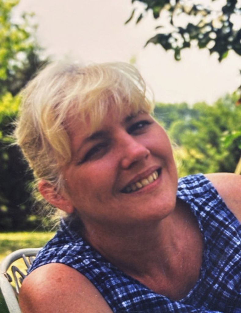 Rhonda (Hardee)  Weidner