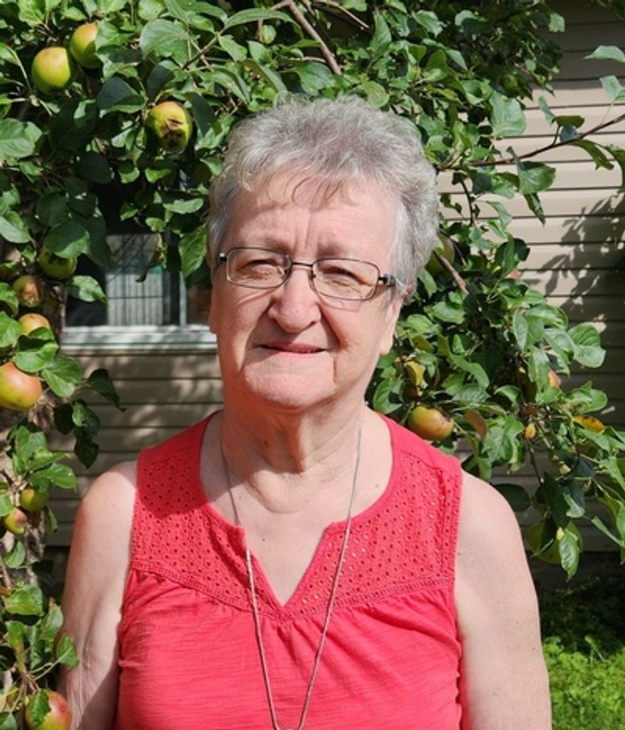 Hope Theresa Oake Profile Photo
