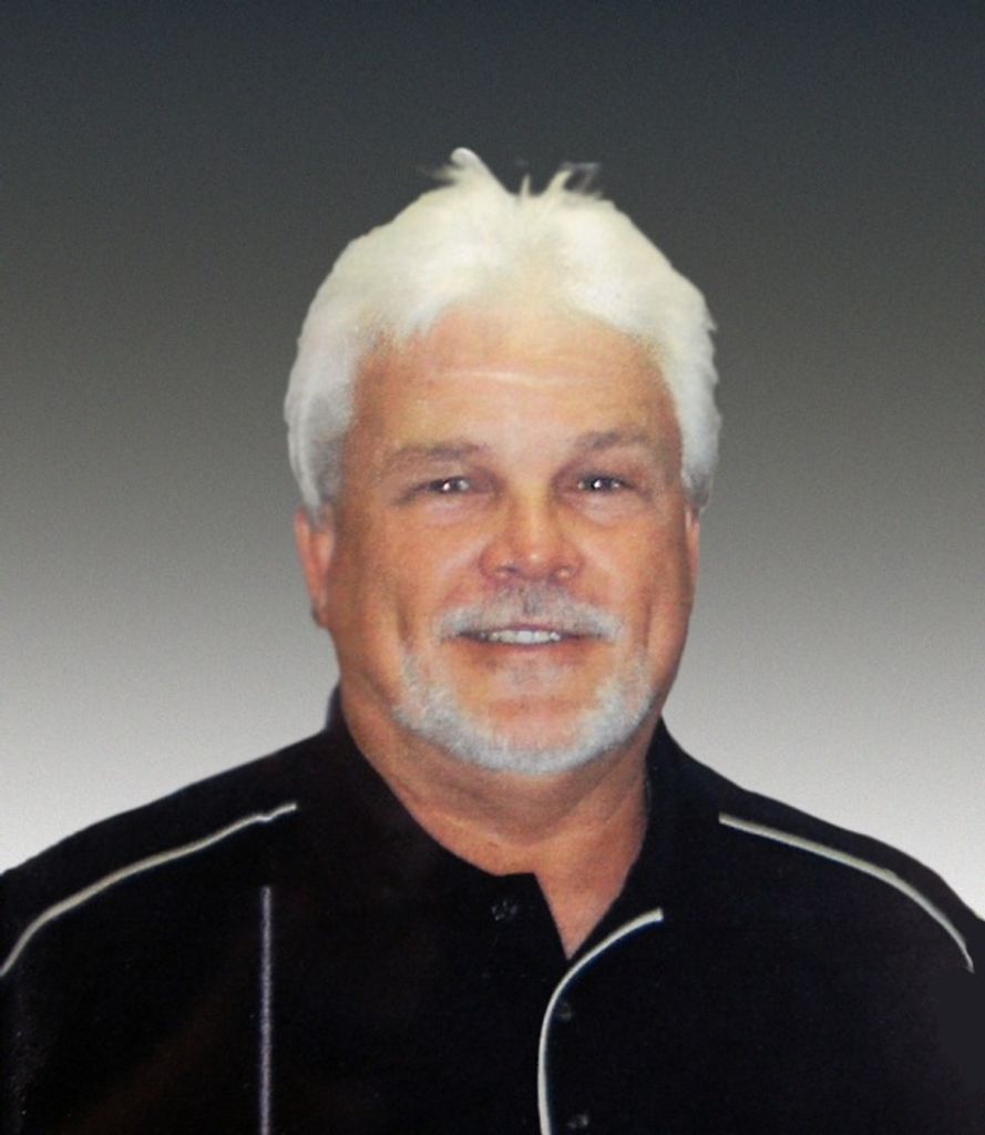 Wayne Howell Profile Photo