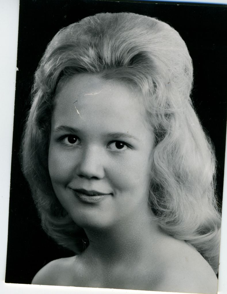 Lana Sessions Profile Photo