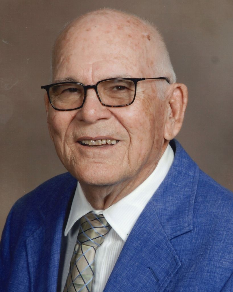 Everett Laverne Carver Profile Photo