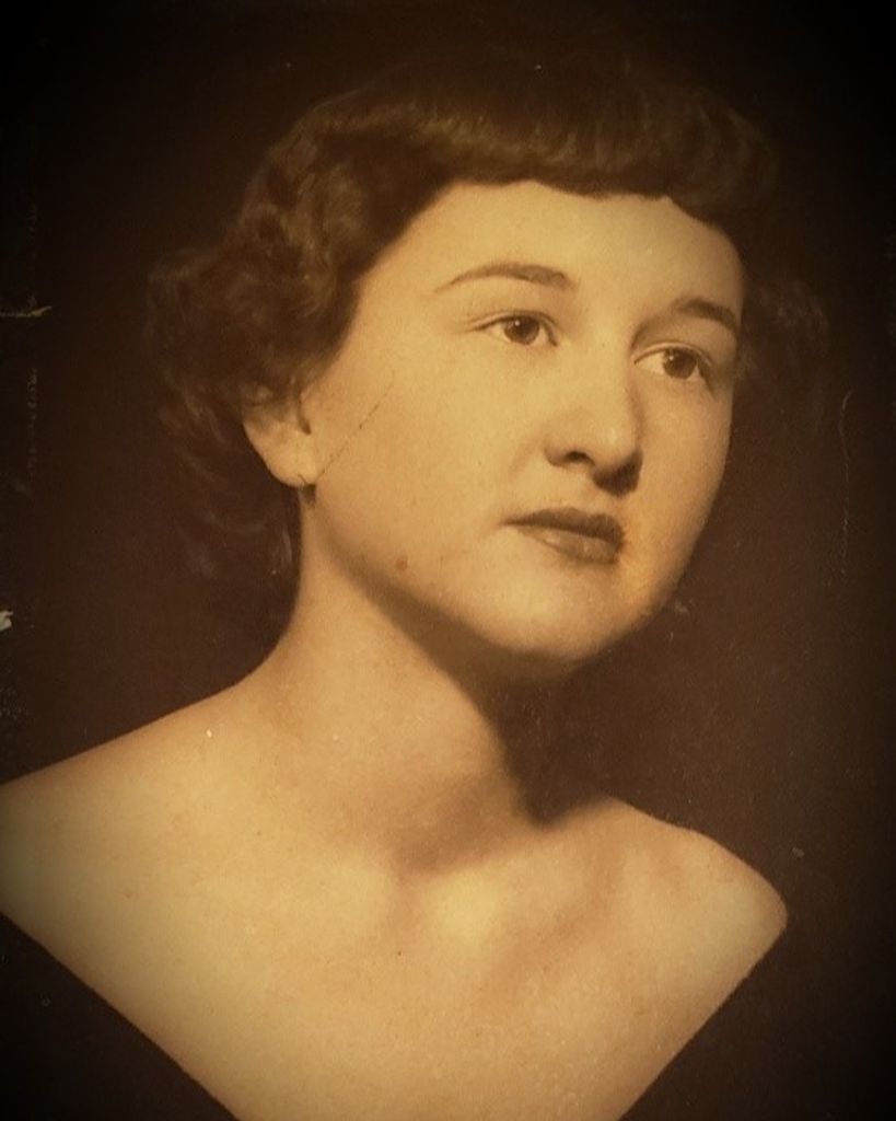 Zoe Ann Collins