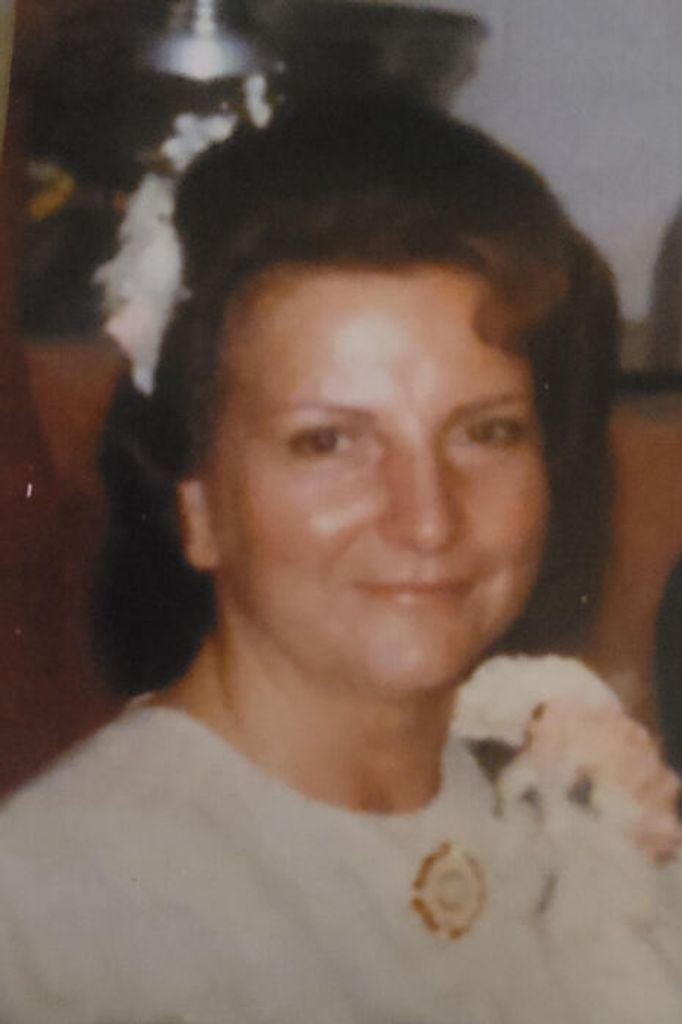 Patricia Ann (Laye)  "Pat"  Wallace Profile Photo