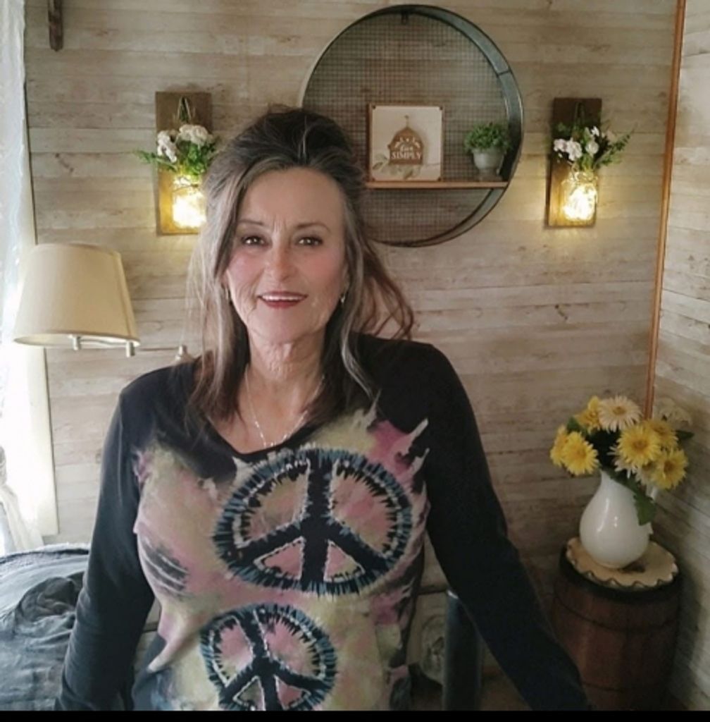 Sharon Lynn Lunsford Profile Photo