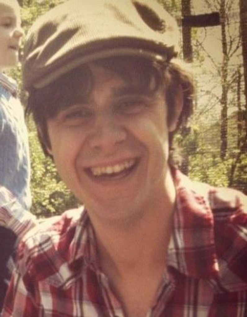 Adam Furjes Profile Photo